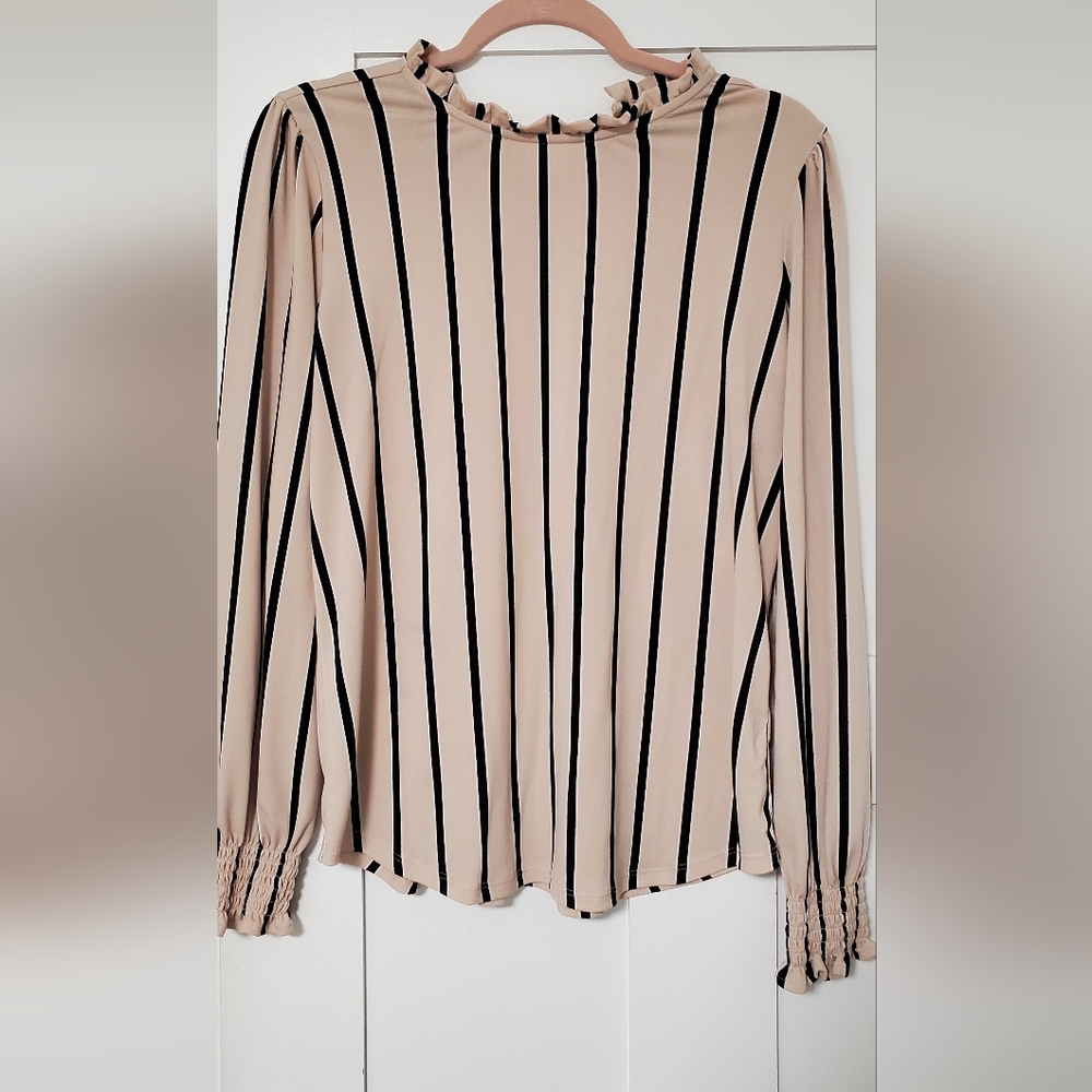 Adrianna Papell Medium long sleeve top